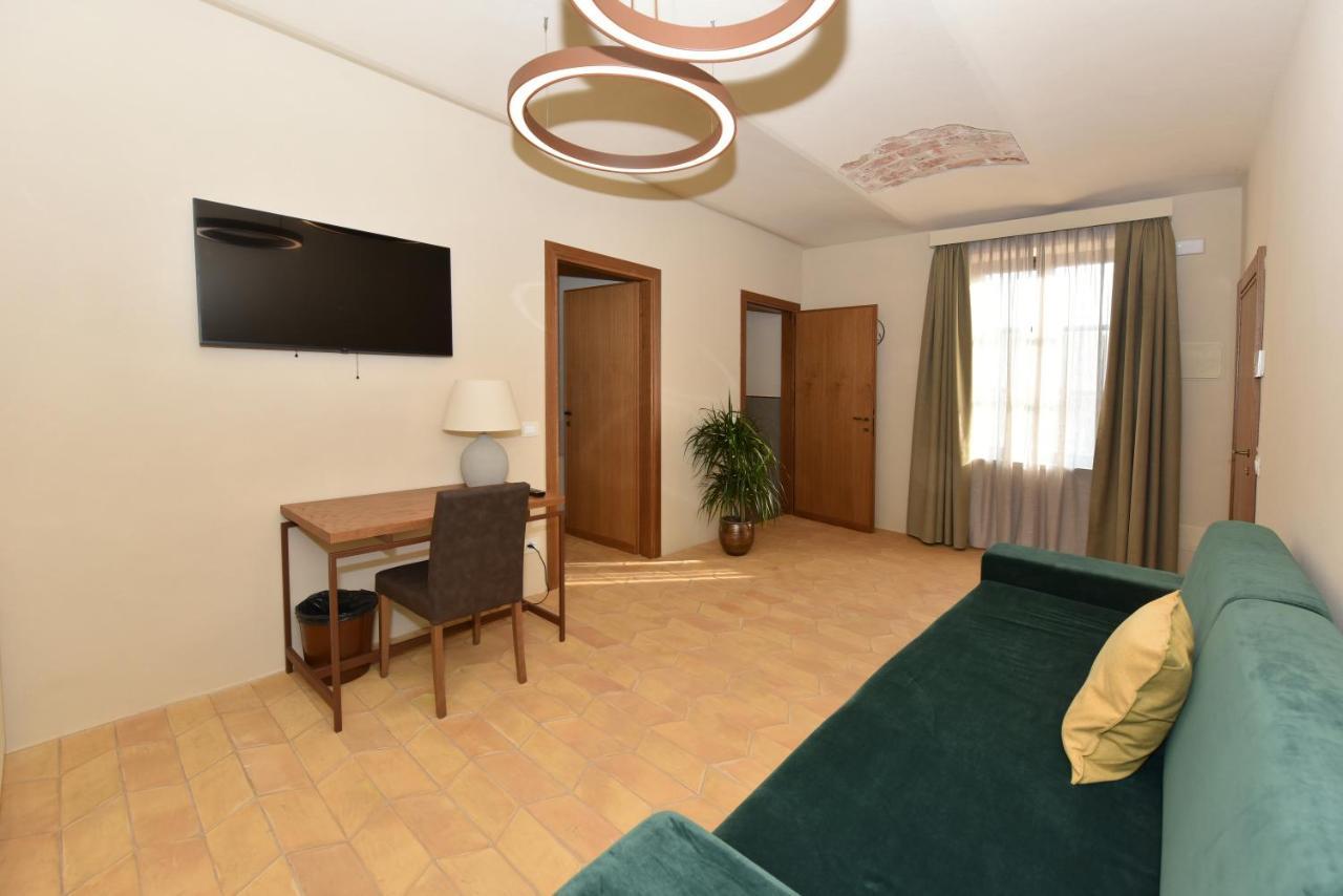 Bed and Breakfast Cascina La Badia Montegrosso d'Asti Екстер'єр фото
